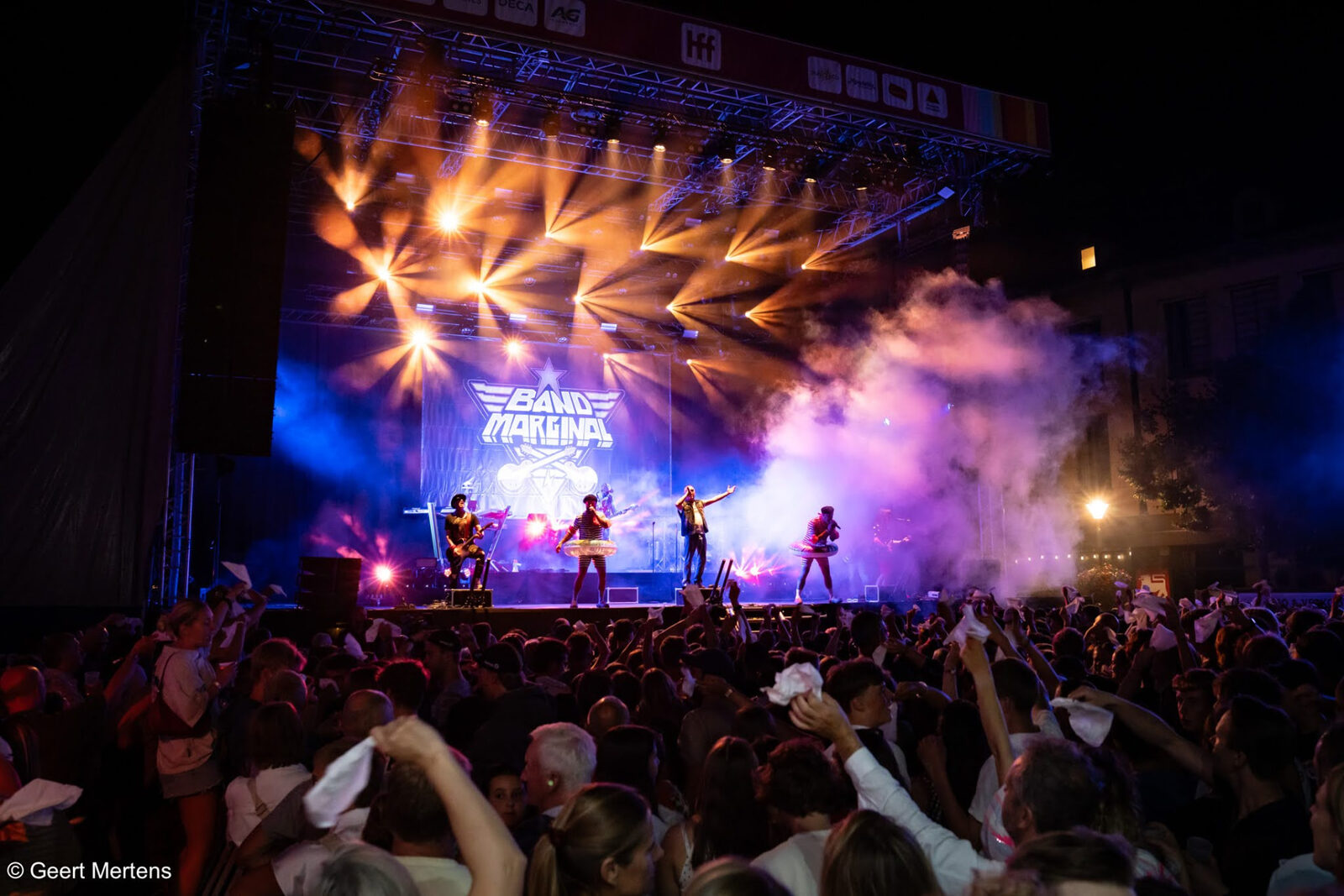 Partyband Band Marginal live optreden foto 10